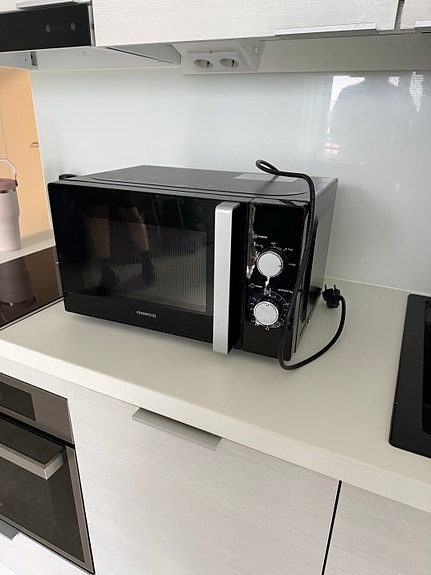 Kenwood mikroaaltouuni