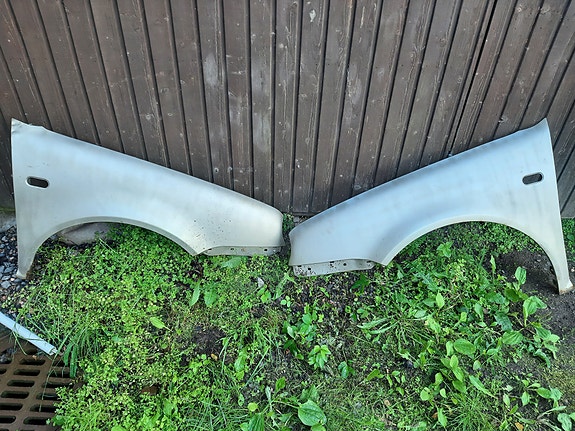 Golf IV etulokasuojat