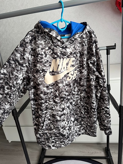 Nike-huppari
