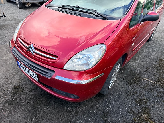 Citroen Xsara Picasso Varaosia 1.6NFU 2006