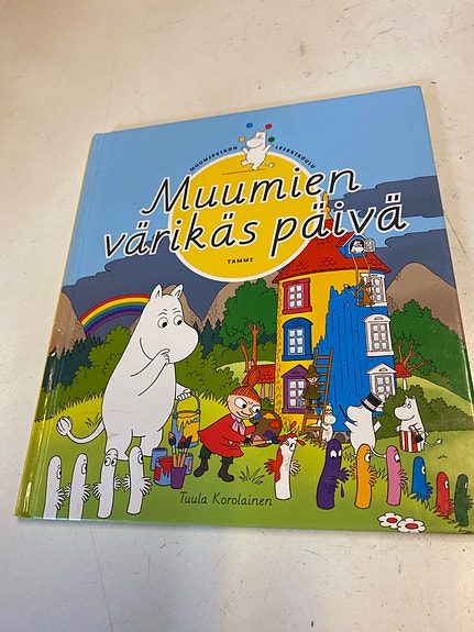 Muumien värikäs päivä, lasten kirja