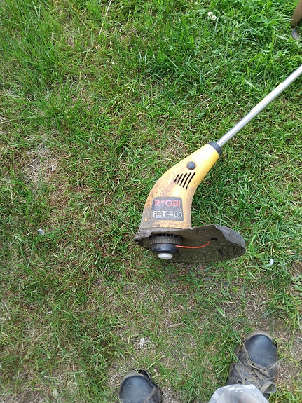 Ryobi ret-400 ruohotrimmeri