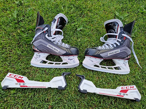 Bauer Vapor x700 -luistimet, koko 35