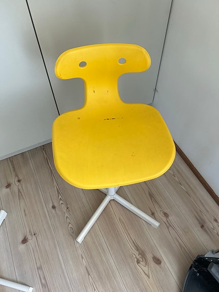 Tuoli keltainen 2 kpl