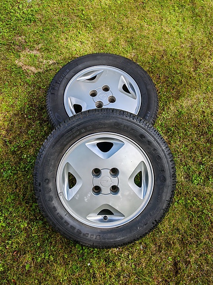 Opel Vectran 14" alumiinivanteet