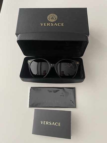 Versace-aurinkolasit