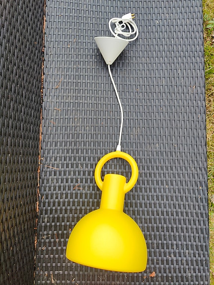 Studio Eero Aarnio Ring-valaisin