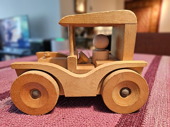 Juho Jussila  puuauto kera 3 ukkelin