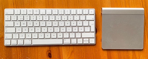 Apple, langaton näppäimistö + Trackpad