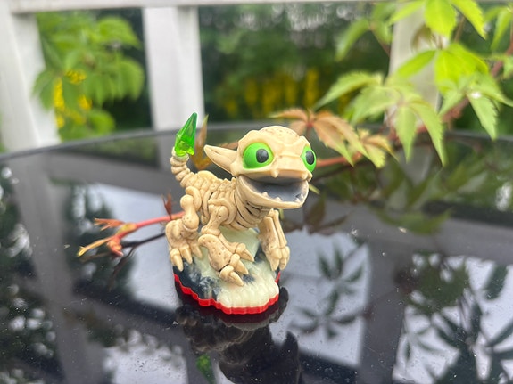 Skylanders -hahmot 2 kpl