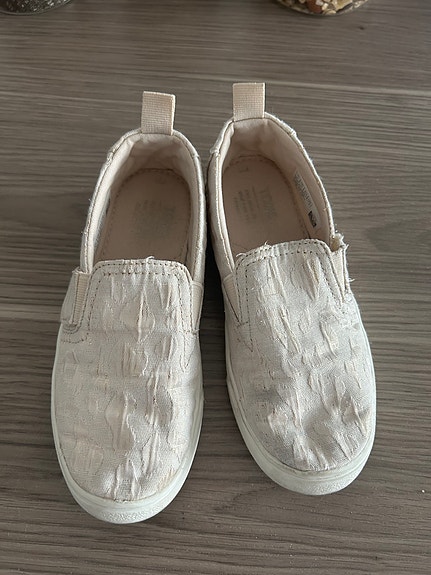 Toms lasten kengät