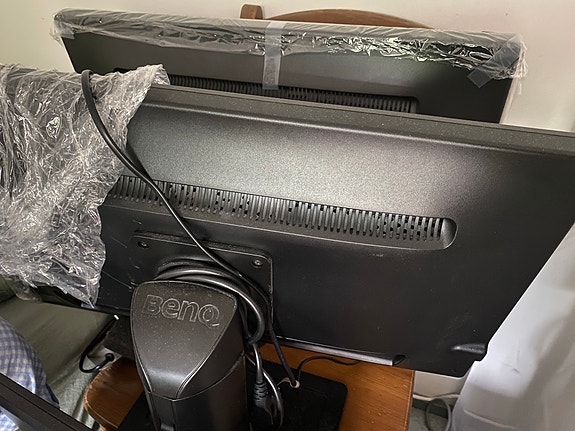 BenQ 24” monitor