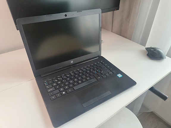HP Laptop 14-ck1xxx, i5-8265U, 8GB RAM, 238GB SSD, Full HD