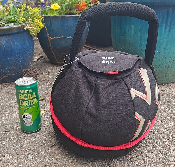 Gymbox Smashbell 16 kg pehmeä kahvakuula