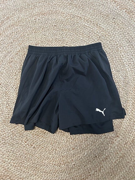 Puma miesten treenishortsit koko L