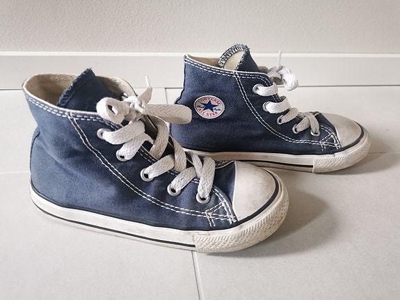 Converse tennarit koko 25