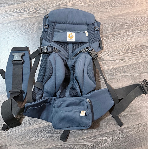 Ergobaby sininen kantoreppu