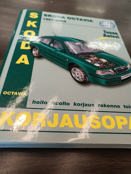 Skoda Octavia korjausopas