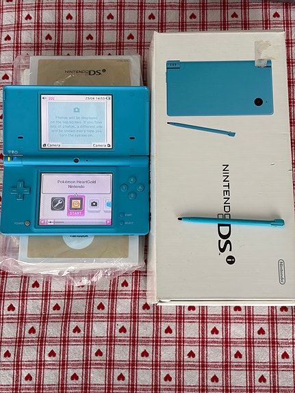 Nintendo DSi käsikonsoli sininen