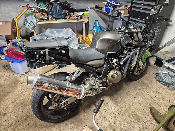 Kawasaki zx12r 2000 osina