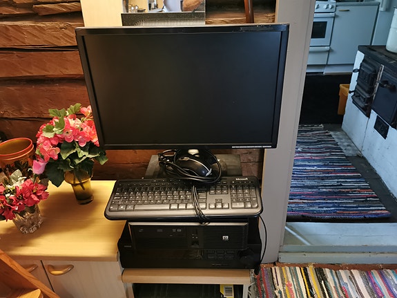 Pöytäkone HP rp700