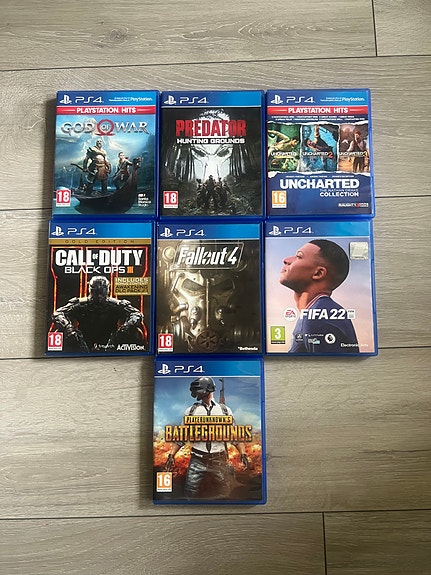 Ps4 pelejä