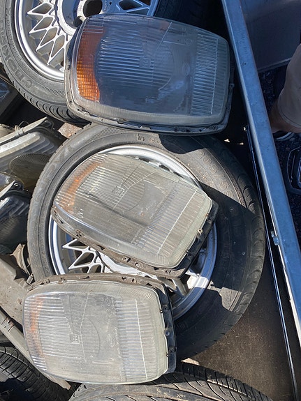 W115 etulamput