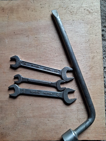 Product image 2 of 4