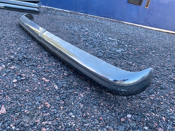 W115 puskureita