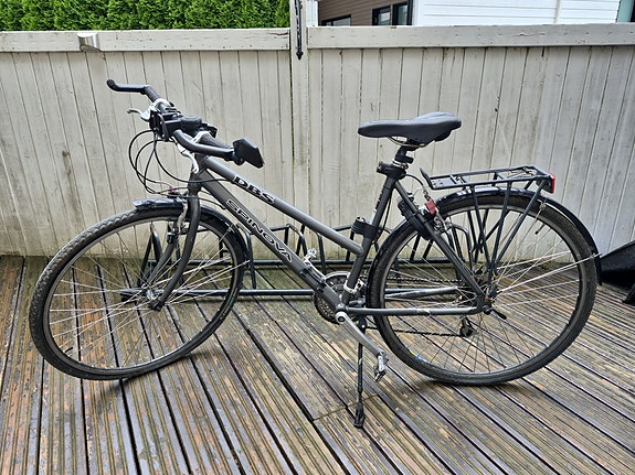 DBS hybridipyörä 28" M naiset