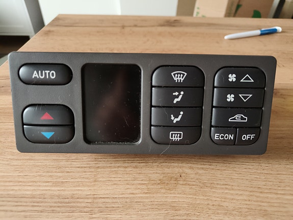 Saab og93/ng900 ilmastoinnin ohjauspaneeli