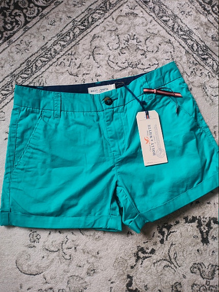 HOLLY&WHYTE 34