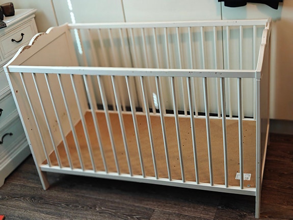 IKEA Hensvik pinnasänky valkoinen