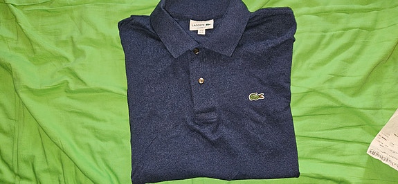 Lacoste pikeepaita XL (kuin uusi)