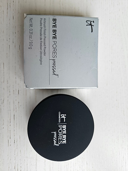 IT Cosmetics Bye Bye Pores Pressed puuteri