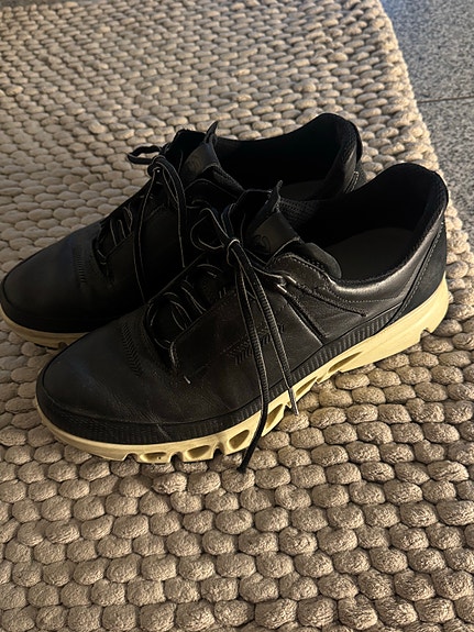 ECCO nahkaiset Gore-Tex tennarit 44