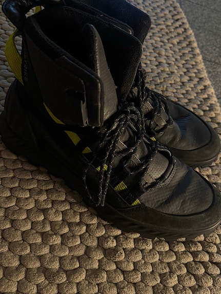 Ecco Exostrike talvikengät 45