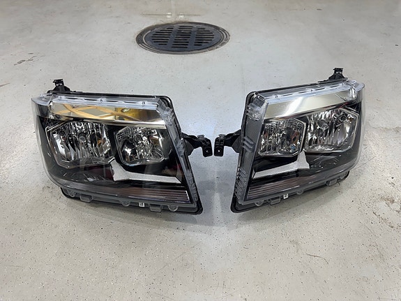 Volkswagen crafter/man tge ajovalot etuvalot Hella-pari -23vm