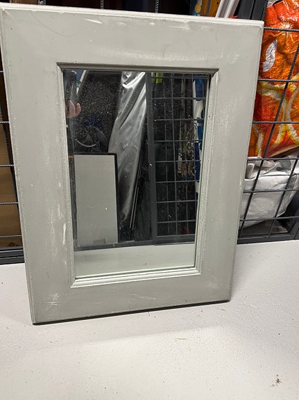 IKEA peili kehyksellä