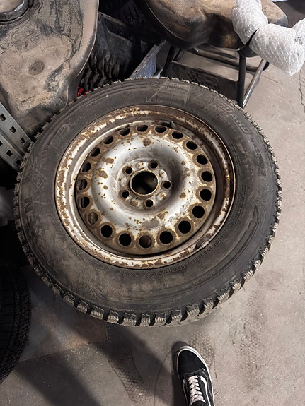 Ford Transit Connect nastarenkaat