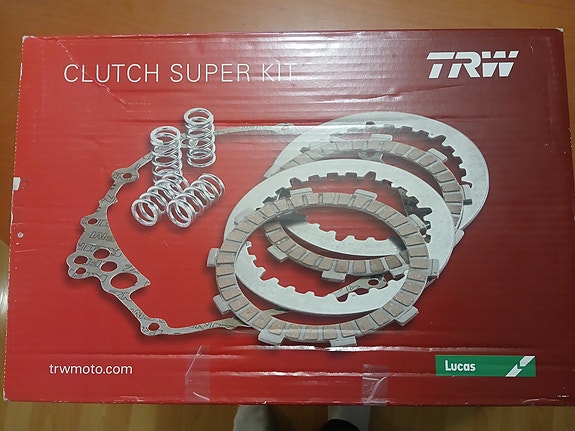 Yamaha TDM 900 kytkinkitti.