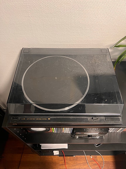 JVC AL-A151 automaattinen levysoitin musta
