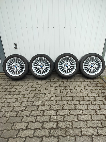 BMW Original Luxury Line 17" alumiinivanteet