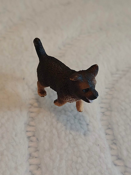 Schleich saksanpaimenkoira pentu