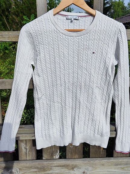 Tommy Hilfiger paita koko S
