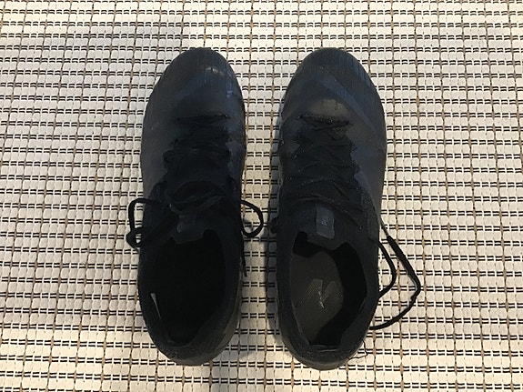 Myytävänä Nike Nappikset koko 41