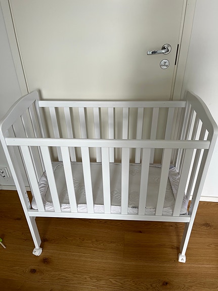 BabyDan valkoinen pinnasänky