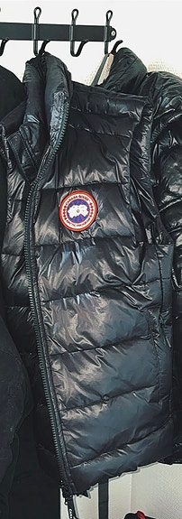 Canada Goose liivi M musta