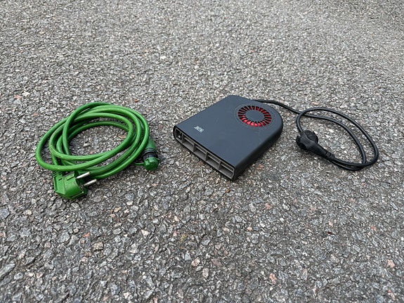 Defa 1350W sisälämmitin ja 2m kaapeli