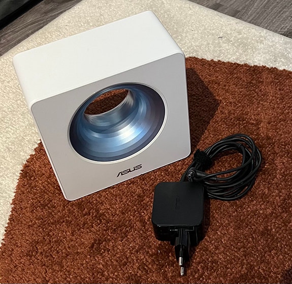 Asus Bluecave dual-band wifi reititin